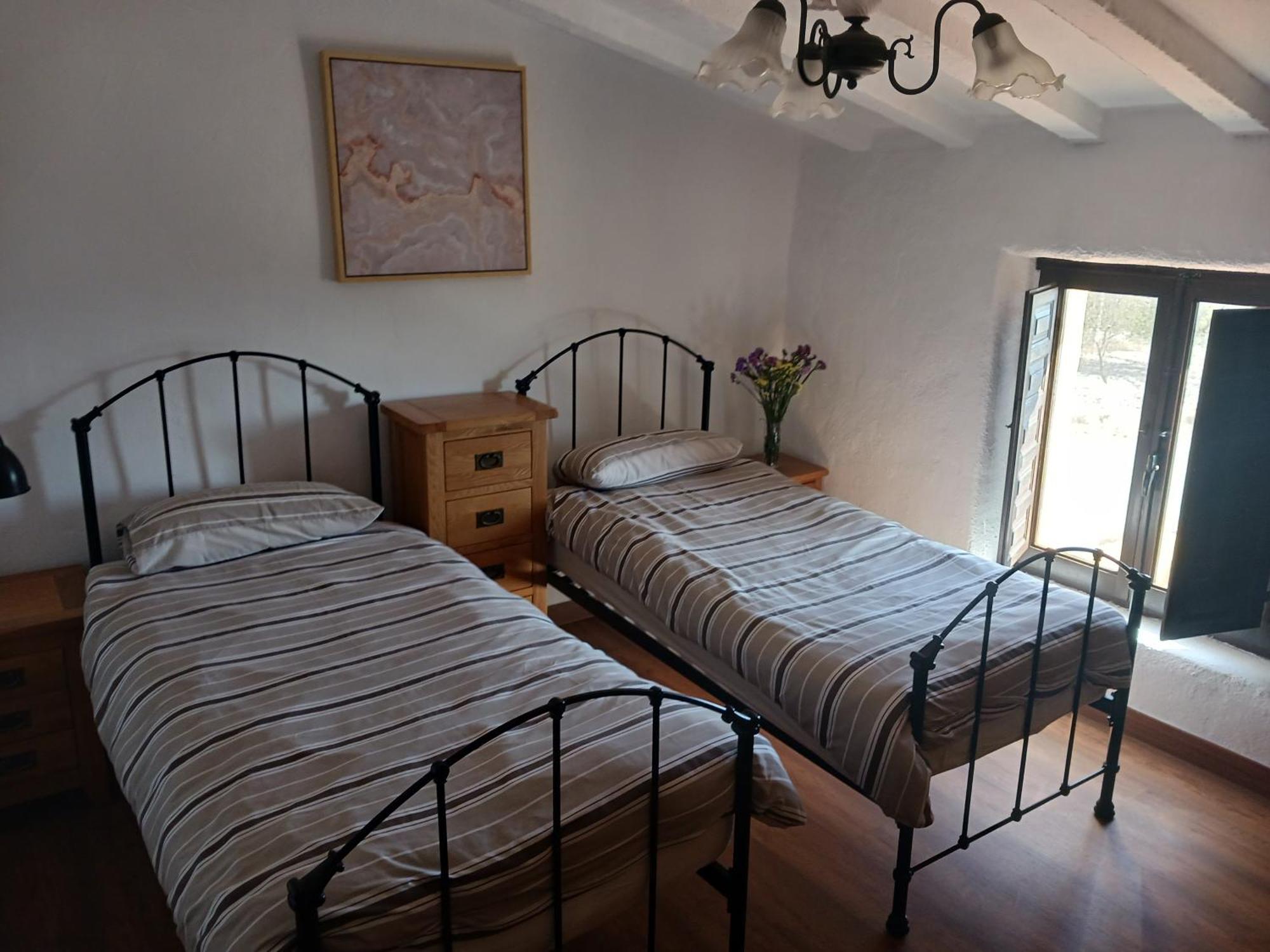Casa Rural Los Cerezos อัลบ็อกซ์ ภายนอก รูปภาพ